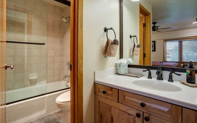 Trappeurs Lodge 1308