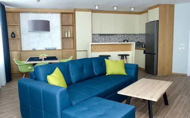 FM Luxury 1-BDR Apartment - White Lagoon in Apartcomplex Magnolia