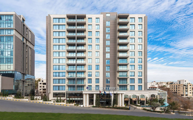 Doubletree By Hilton Amman Hotel & Residences