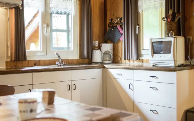 Luxurious Chalet in Oud-turnhout With Large Garden