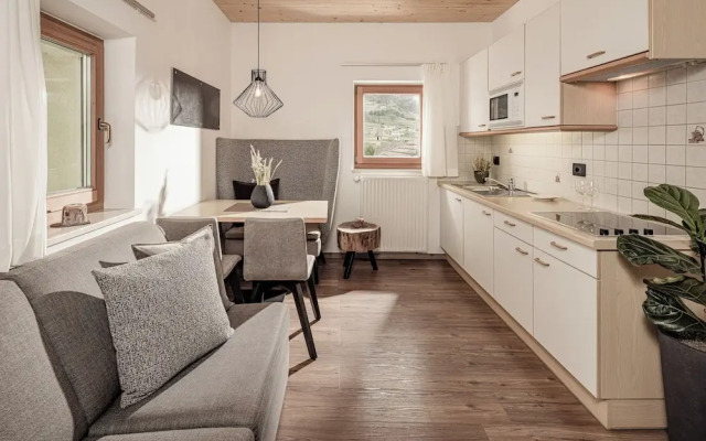 Amolaris Garden Loges & Guesthouse