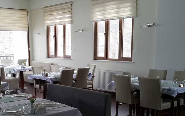 Karşı Bahçe Bungalov