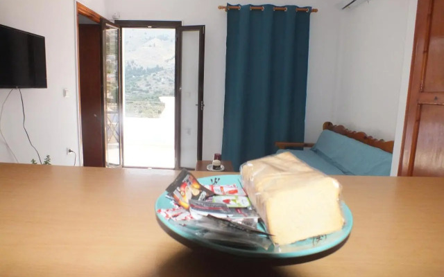 Anastasia Apartments (Chorio)