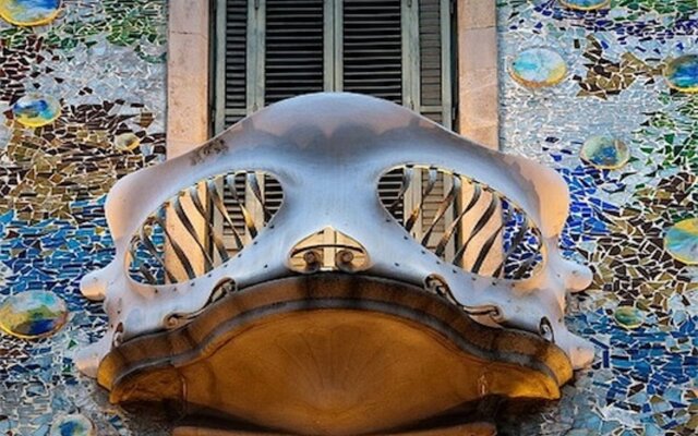 3br Modernist Pg de Gràcia high ceilings - Dandi