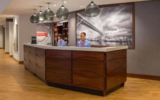 Hampton Inn & Suites Portland-Pearl District