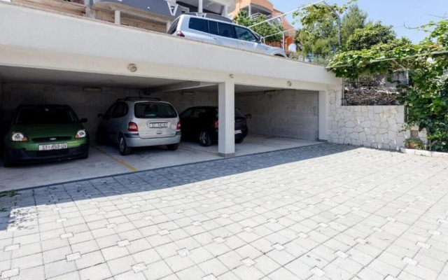 Seka - With Parking - 3 - A3