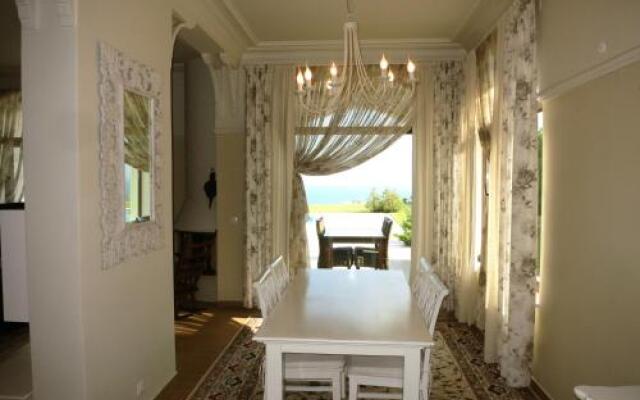 Private Villa 101 in BlackSeaRama