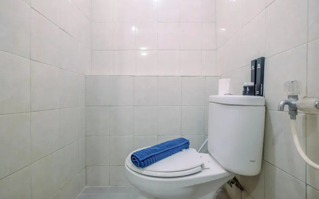 Furnished Green Pramuka 1BR Apartment with Modern Style and City View