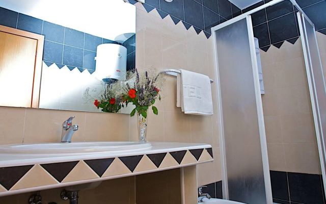 Apartments Kazela
