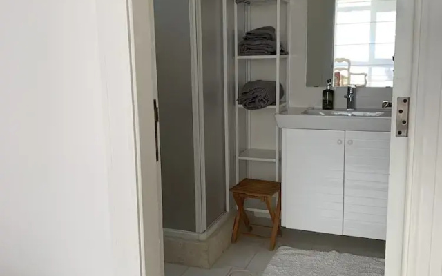 Charming and Cozy Apartment in Dubai Available now