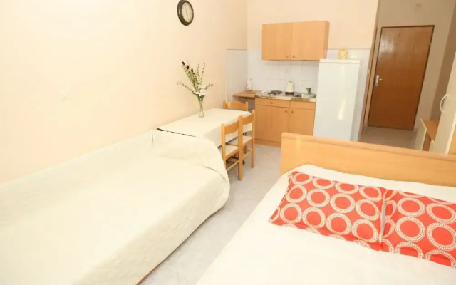 Mladen - Family Friendly & Amazing Location - A2