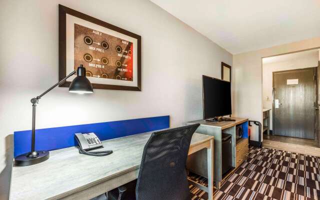 Comfort Inn Airport