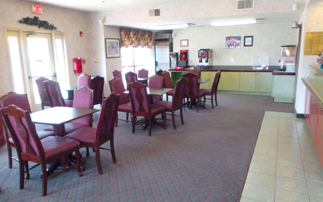 Magnuson Hotel Cedar Hill