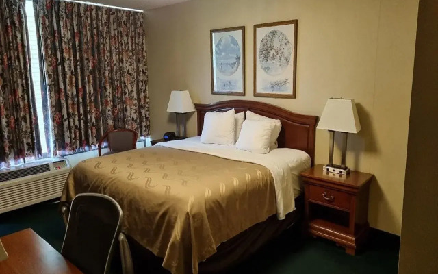 Quality Inn Ennis