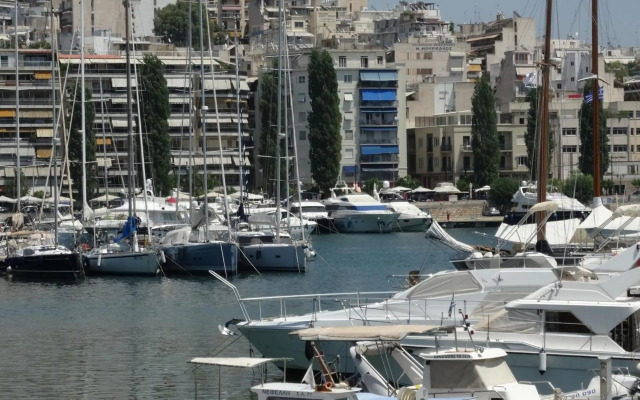 Faros 1 Hotel