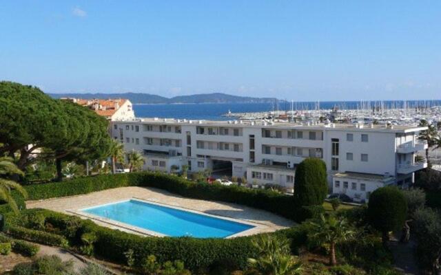 Appartement Cavalaire-sur-Mer, 3 pièces, 6 personnes - FR-1-226B-112