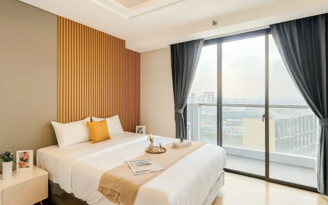 Elegant And Homey Studio At Apartment Capitol Suites
