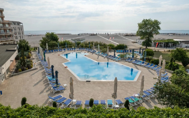 Hotel Comandor