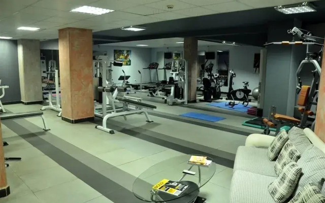 Serenada Golden Palace - Boutique Hotel