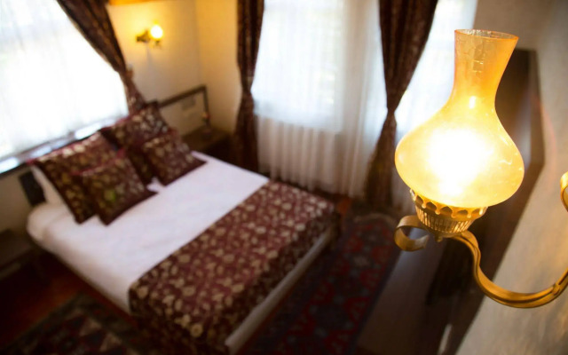 Venus Hotel