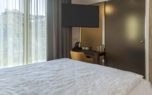 Amiral Hotel