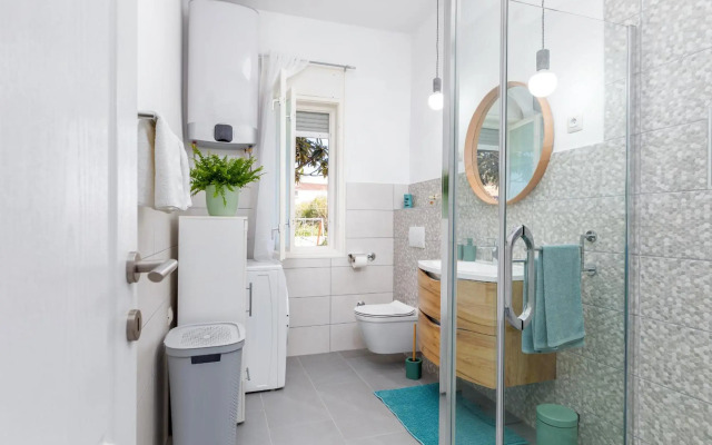 Lovely house with garden near city centre