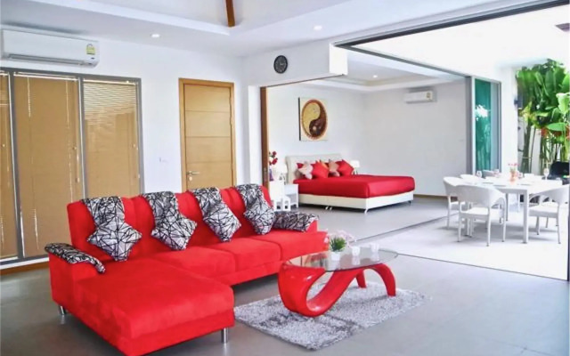 Ka Villa : 2 Bedrooms Villa in Rawai