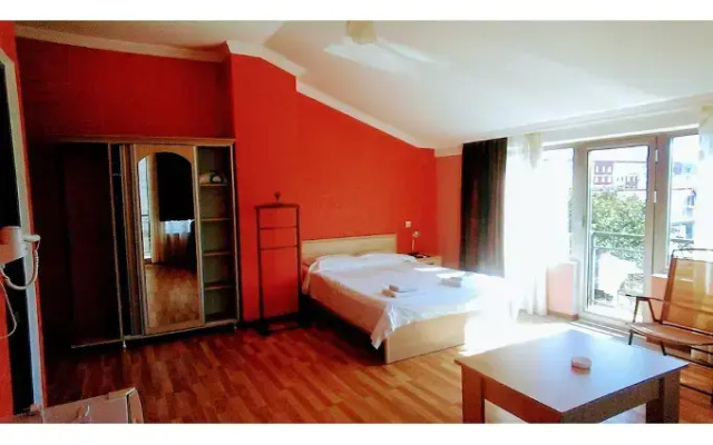 Hotel Amigo II
