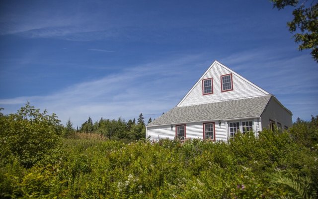 Acadia's Oceanside Meadows Inn