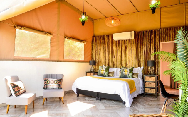 Bundu Lodge