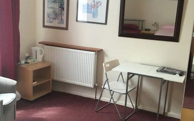 City Centre Guest House - Gloucester Park