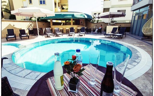 Comfort Hotel