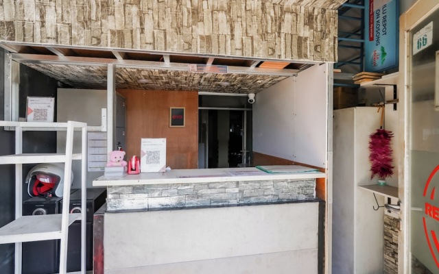 OYO 93927 Apartemen Gateway Pasteur By Taufan
