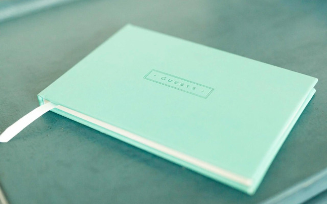 Sea Glimpses with free parking and garden