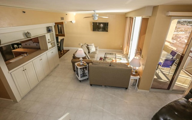 Boardwalk Caper PH4 1104