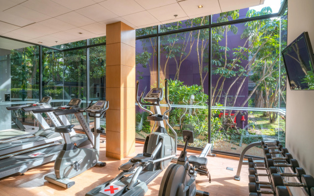 Holiday Inn Express Phuket Patong Beach Central by IHG