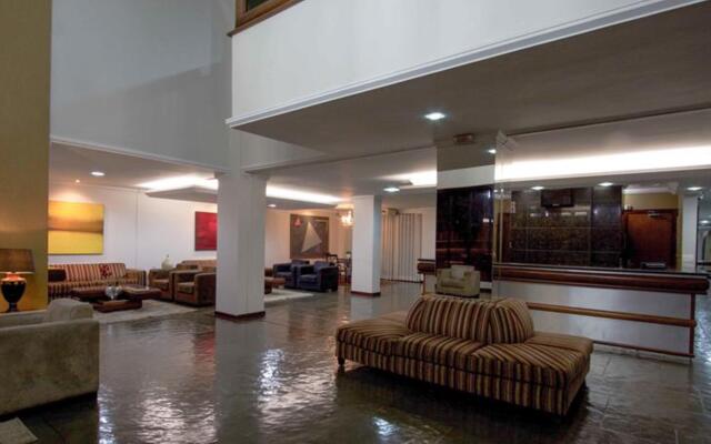 Bristol Exceler Plaza Hotel