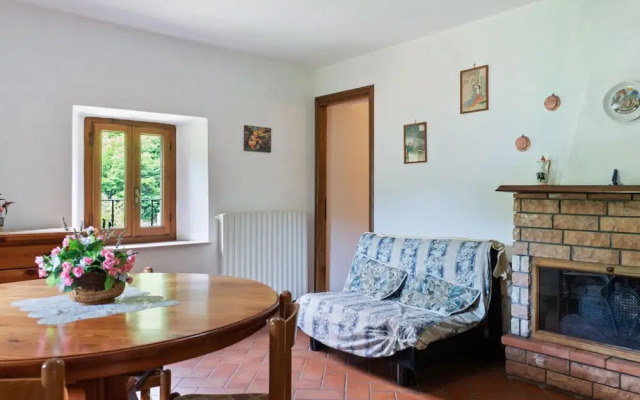 Apartment in Fosciandora With Pool