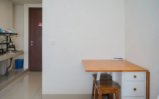 Nice And Cozy Studio At Parkland Avenue Apartment