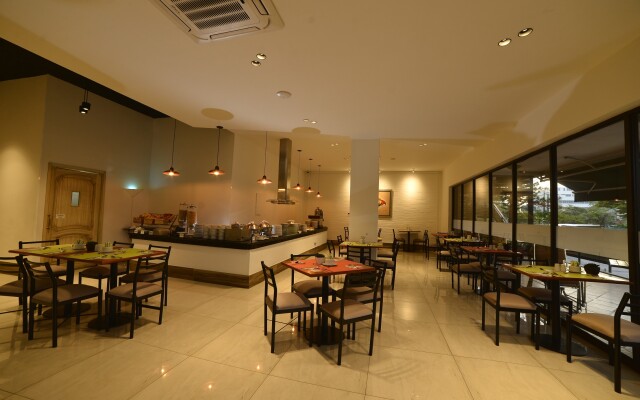 Torre De Cali Plaza Hotel