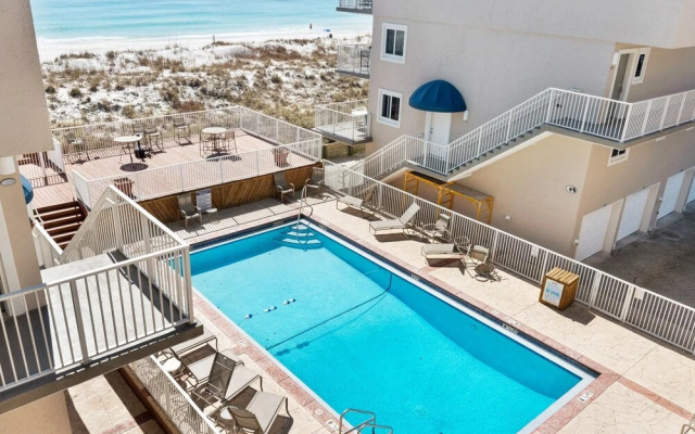 Starboard Village 521