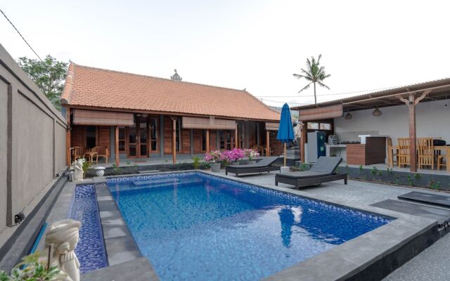 Garvi Villa