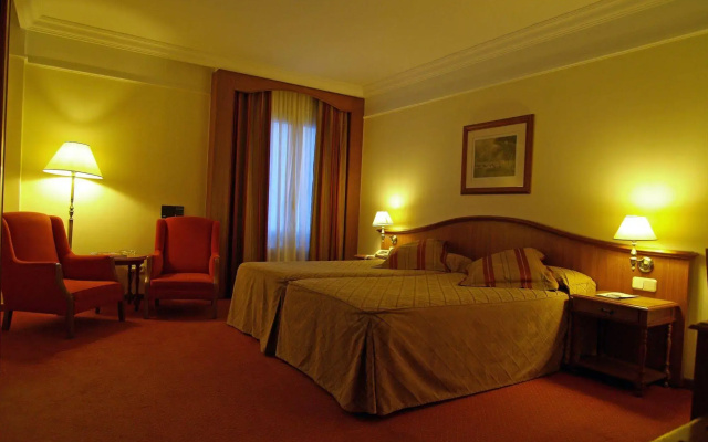 Hotel Hoyuela