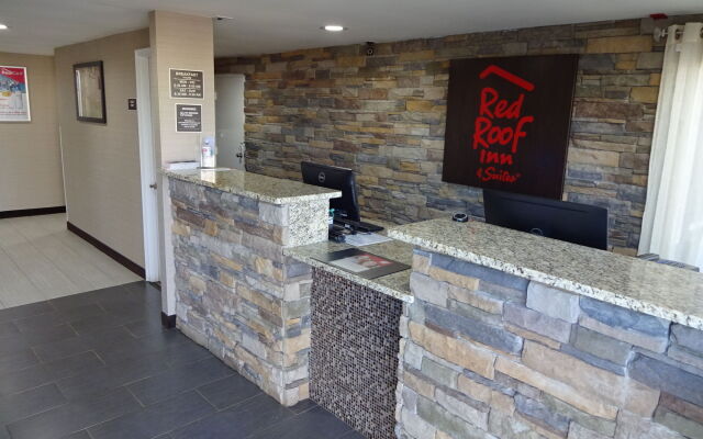 Red Roof Inn & Suites Greenwood, SC