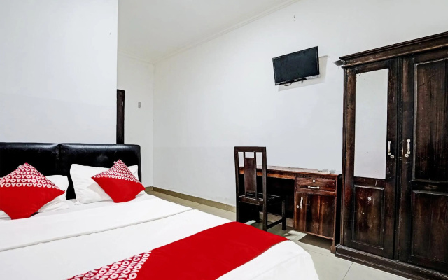 OYO 1586 Kerangga Homestay Syariah – Guest Rooms – Palembang