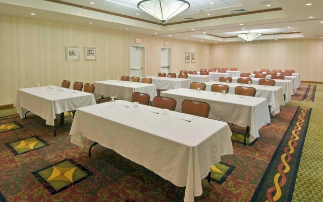 Hilton Garden Inn Naperville/Warrenville