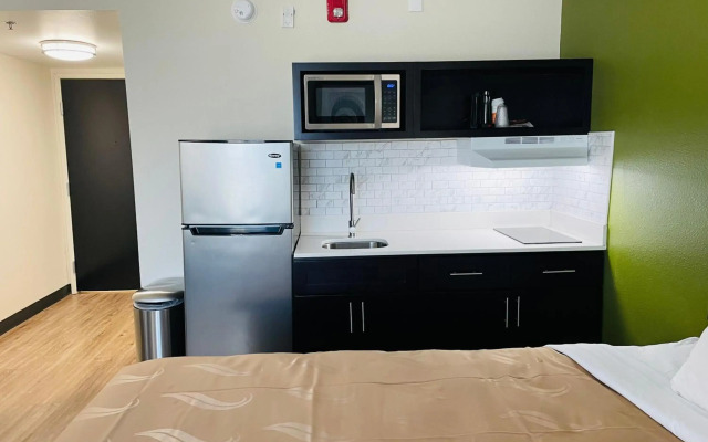 Quality Inn & Suites Lake Charles South