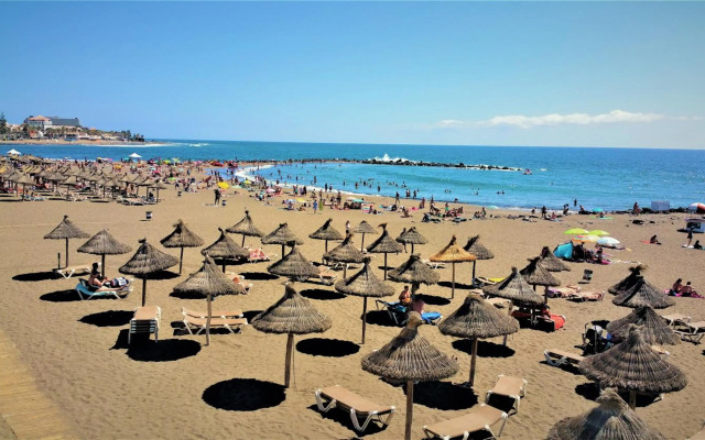 Las Américas Sea Views