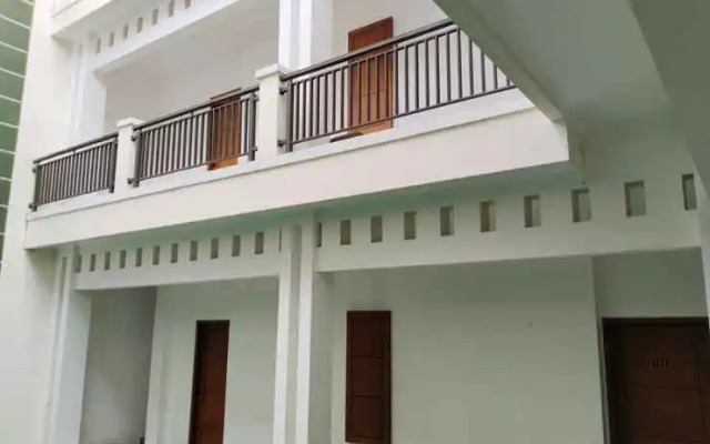 Twin Guest House Grand Wisata