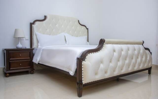 Lark Hotel